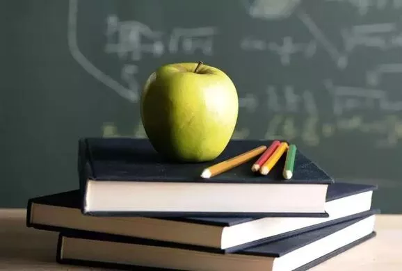 ДО УВАГИ СТУДЕНТІВ ГРУП НОВОГО НАБОРУ