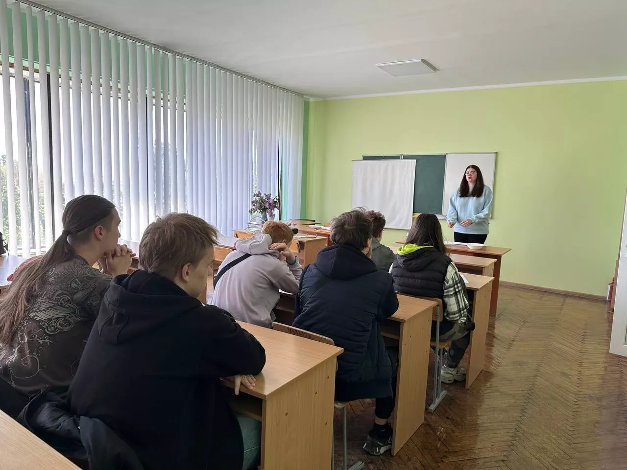 Базовий курс з теорії обсловування гостей для спеціальності 181 Харчові технології