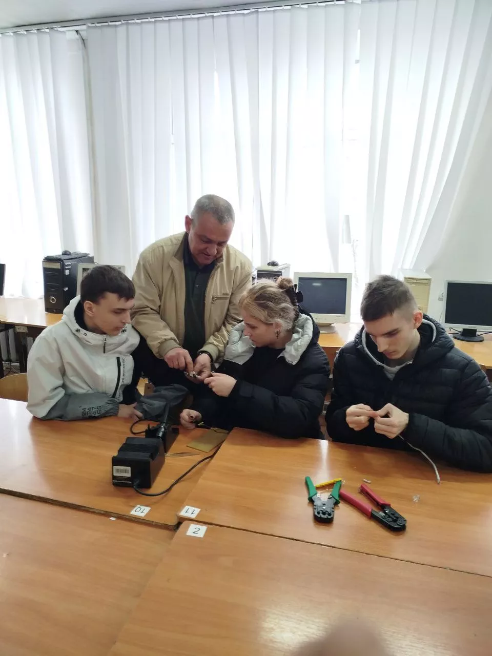 Робота гуртка «ПАВУТИНА»