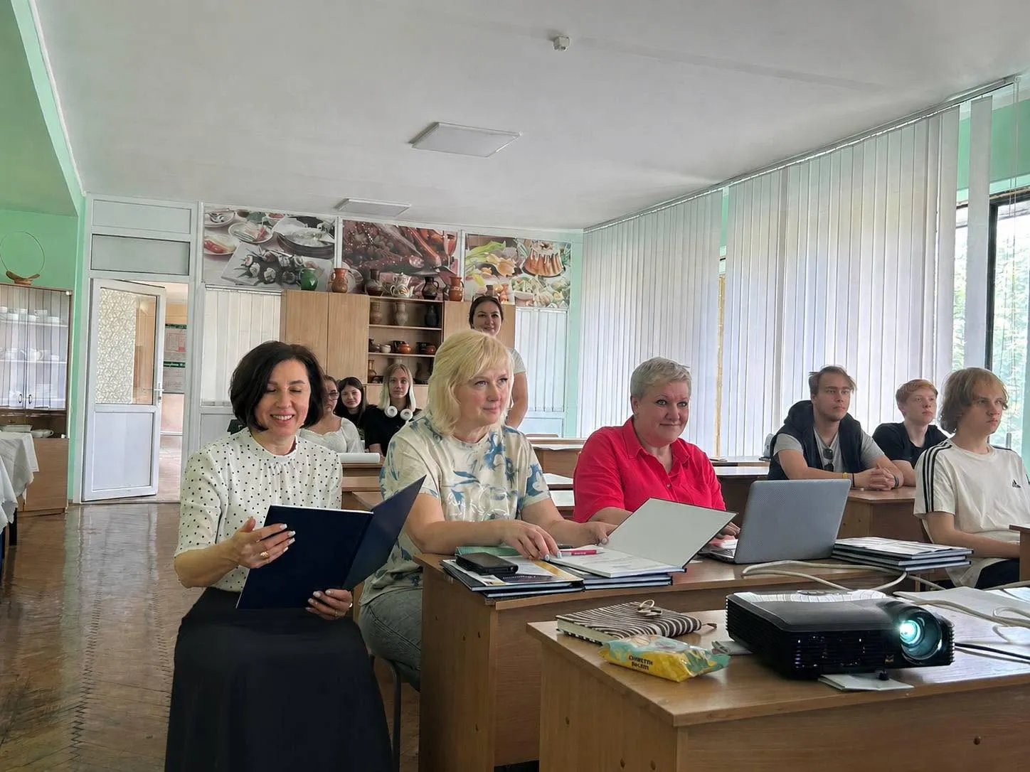 Від ідеї до ресторану: захист курсових робіт на відділенні!